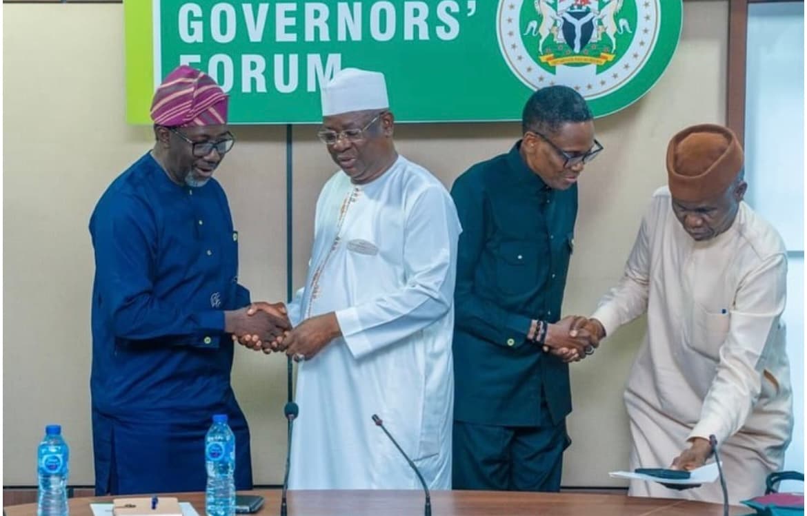 The CFI Mr. Olusegun Ayo Omosehin paid a courtesy visit to the Hon. Minister of Aviation & Aerospace